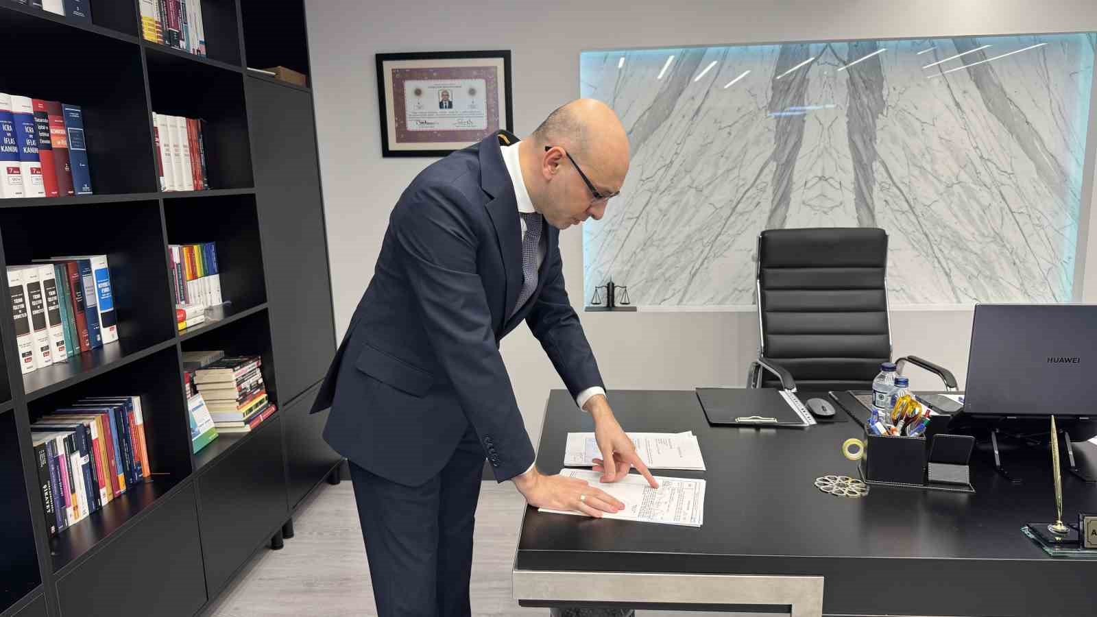 almanyadan turkiyeye geldi 200 milyon lira dolandirildi 1 Wuq9uSO5