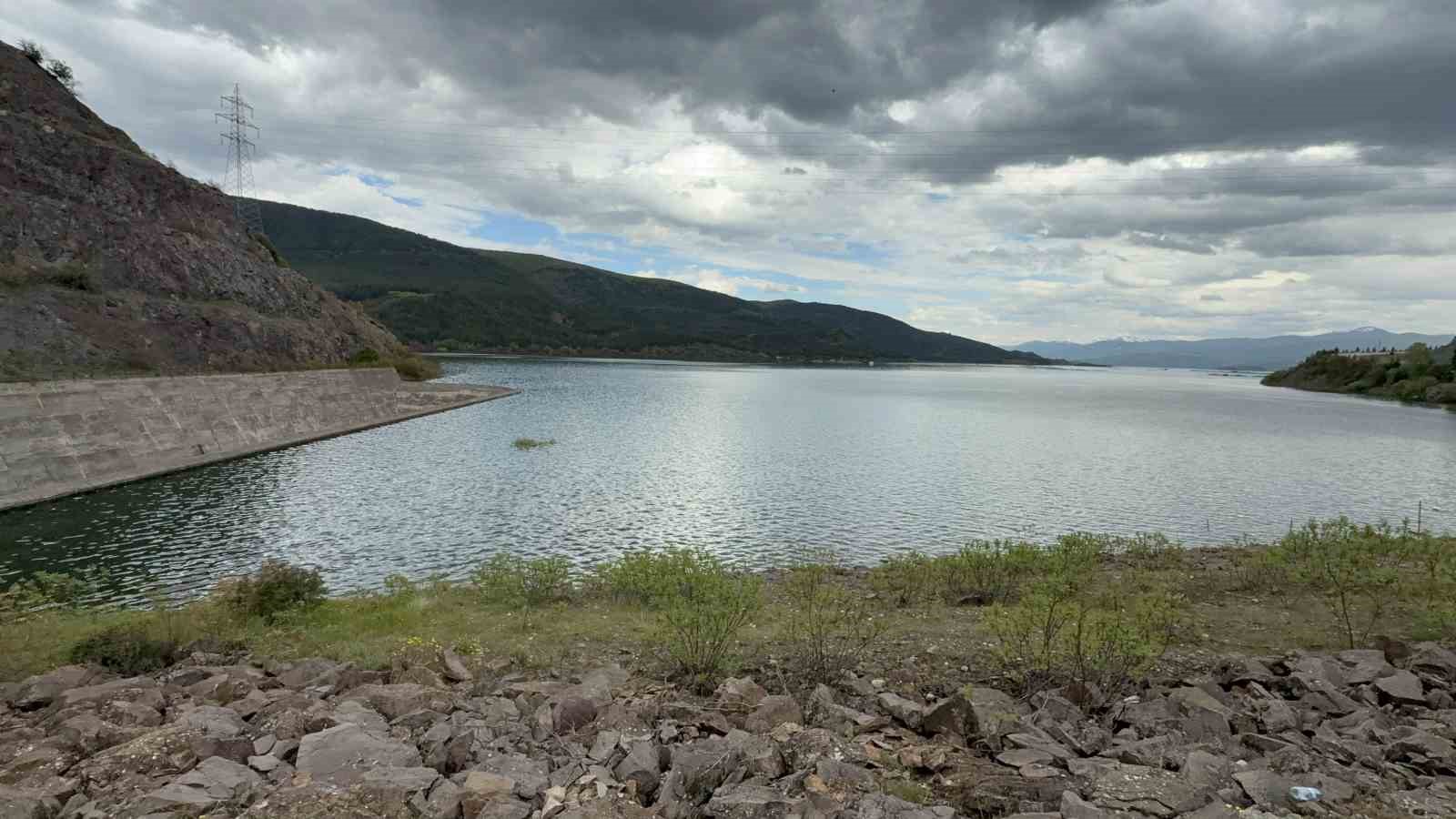 almus barajinda dolusavaga 50 santim kaldi 5 asCzX9BV