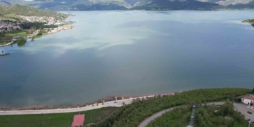 almus-barajindaki-ada-yagislarla-birlikte-sular-altinda-kaldi-hMXDiTyj.jpg