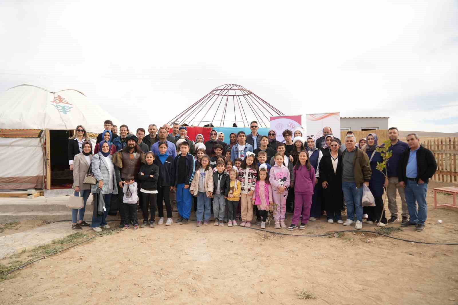 altay koyunde ailem okulum projesiyle kazak kulturu tanitildi 0 BLc12mAr