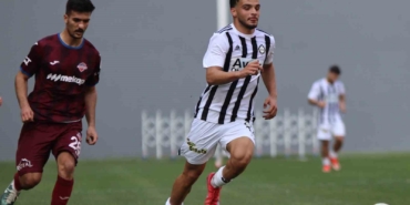 altayda-emre-tangeldi-sozlesmesini-feshetti-sp1G1FO4.jpg