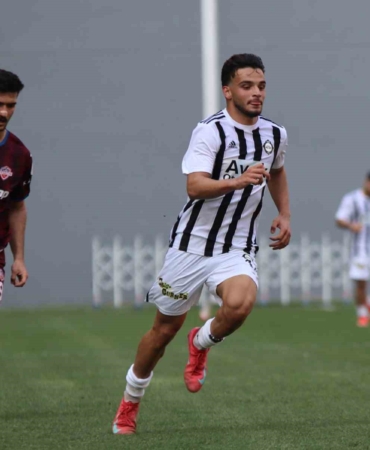 altayda-emre-tangeldi-sozlesmesini-feshetti-sp1G1FO4.jpg