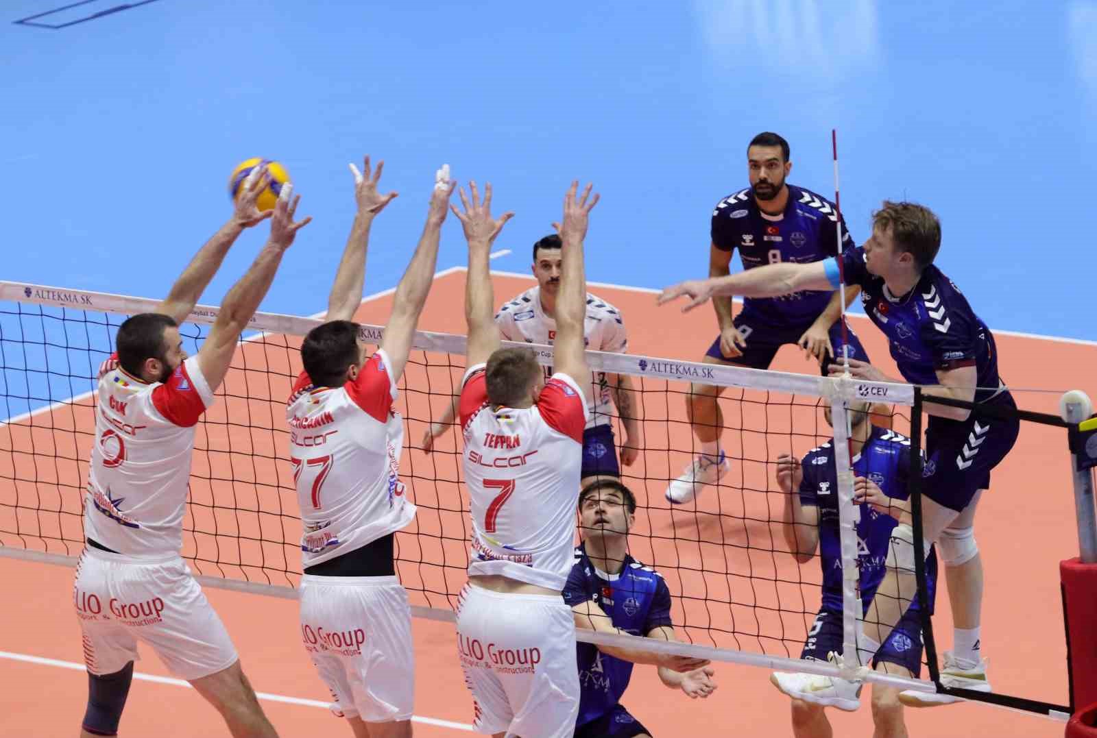 altekma yari finalde 3 wj7zVL3r