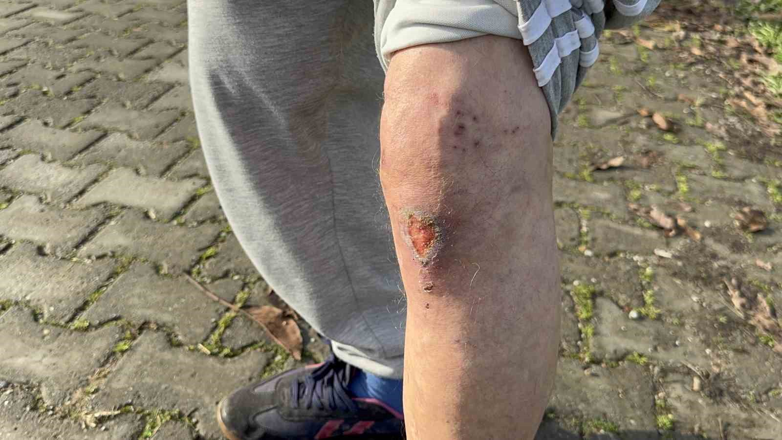 altin cantasiyla evine girmek isteyen yasli adam gasbedildi dehset anlari kamerada 9 YQVELzd5