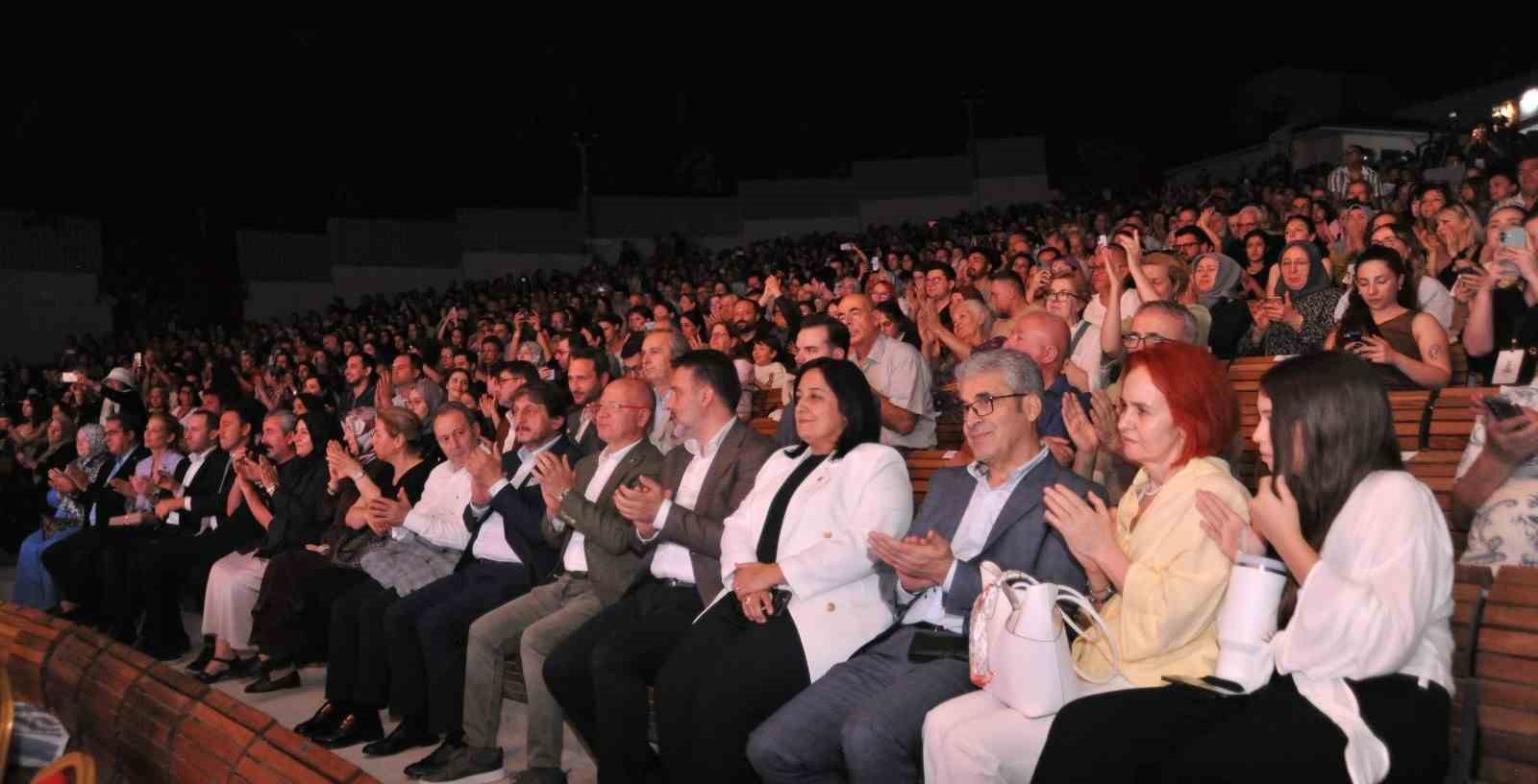 altin karagoz sahibini buldu 4 vTIhflXE