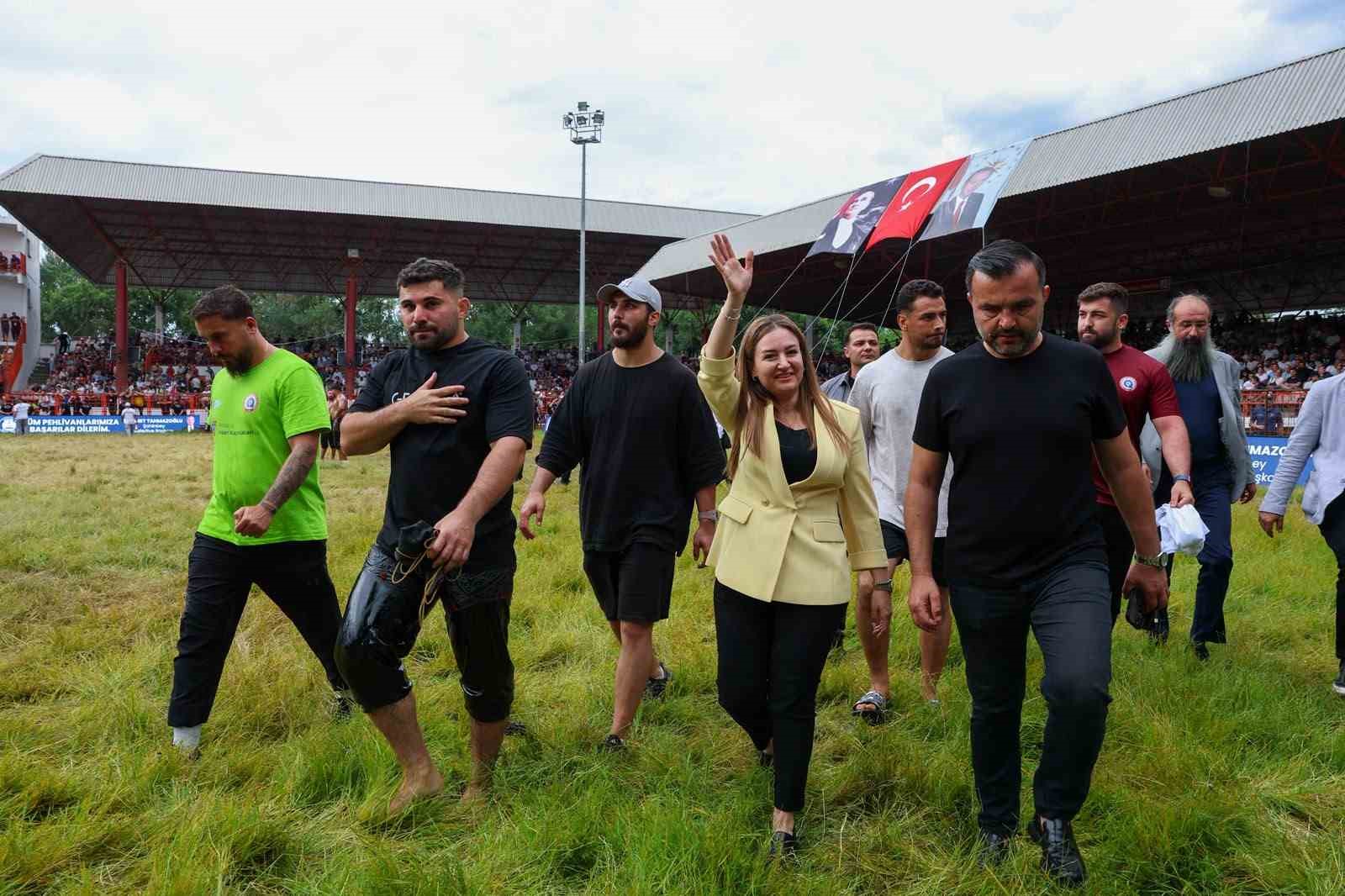 Altın kemer Antalya’ya geldi 4 altin kemer antalyaya geldi 0 yrsDAuE3