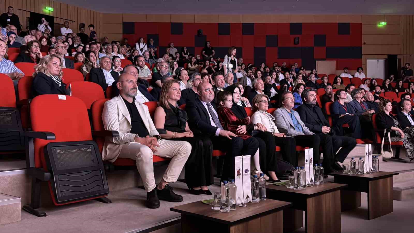 Altın Safran’da en iyi belgesel "Roman Gibi" oldu 14 altin safranda en iyi belgesel roman gibi oldu 10 K2MIT9Kd