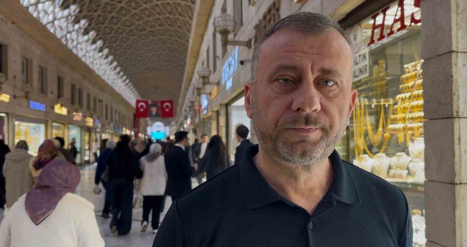 Altında bankalar ile canlı piyasadaki makas gramda 500 lirayı geçti 7 altinda bankalar ile canli piyasadaki makas gramda 500 lirayi gecti 3 dXnduC2G