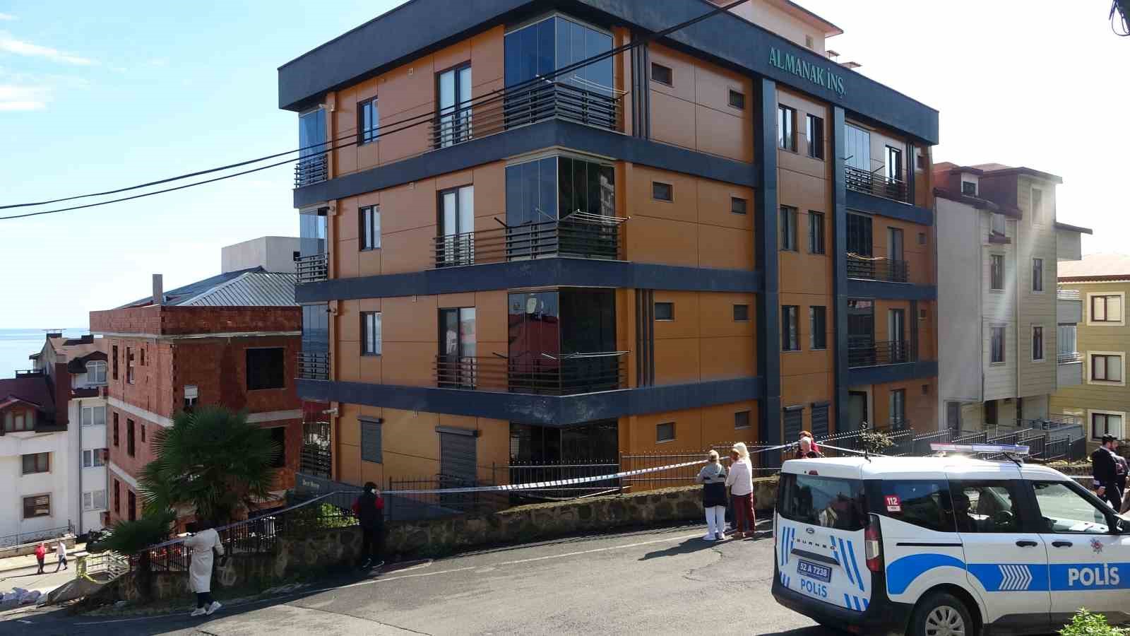 Altınordu Belediyesi’nin verdiği ruhsat krize yol açtı: 2 bina tahliye edildi 4 altinordu belediyesinin verdigi ruhsat krize yol acti 2 bina tahliye edildi 0 nLXwVO3e