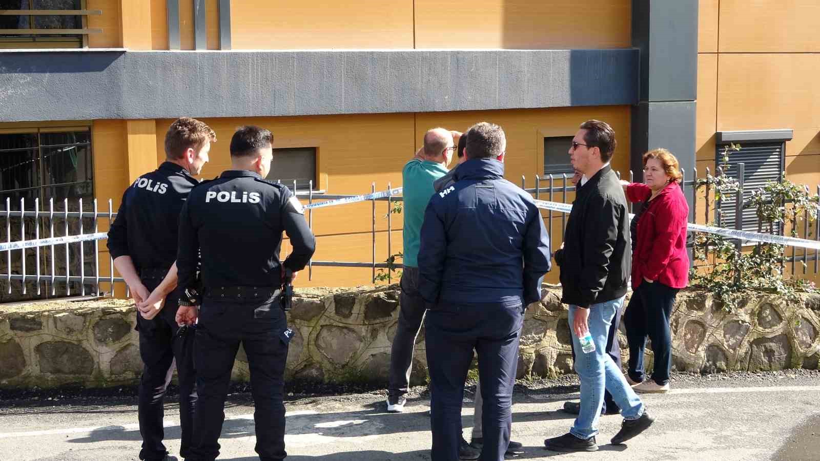 Altınordu Belediyesi’nin verdiği ruhsat krize yol açtı: 2 bina tahliye edildi 12 altinordu belediyesinin verdigi ruhsat krize yol acti 2 bina tahliye edildi 8 N1CGQyOq