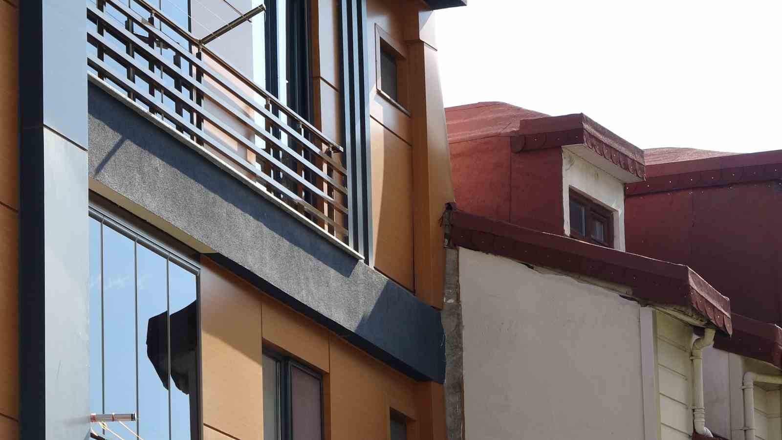 Altınordu Belediyesi’nin verdiği ruhsat krize yol açtı: 2 bina tahliye edildi 13 altinordu belediyesinin verdigi ruhsat krize yol acti 2 bina tahliye edildi 9 OhpdpJlZ