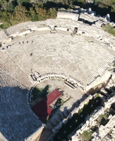 aluvyonlarla-ortulu-anadolunun-pompeisi-myrada-kazilar-ozel-mulkiyet-sinirlarinda-ilerliyor-cF2bclXI.jpg