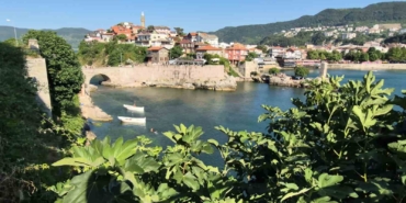 amasra-3-gunde-nufusunun-16-kati-ziyaretciyi-agirladi-7qcOxuQD.jpg