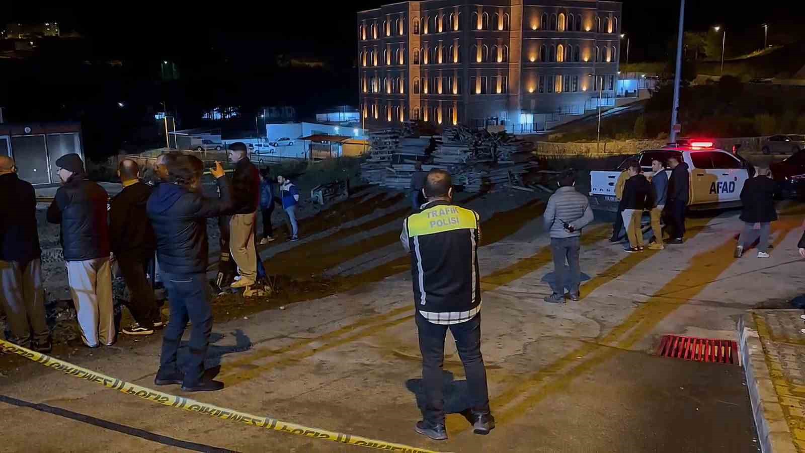 Amasra’da inşaat alanında göçük meydana geldi 6 amasrada insaat alaninda gocuk meydana geldi 2 L11iZ9aV