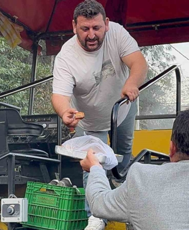 amasrada-yol-calismasina-baklavali-tesekkur-VbrGZqBV.jpg
