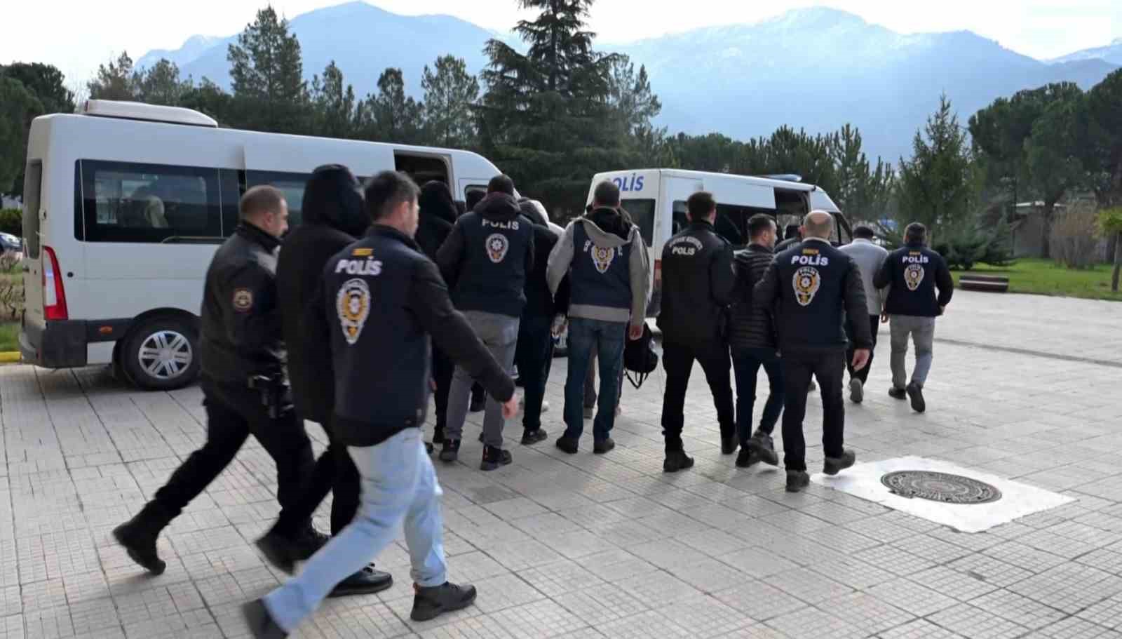 amasya merkezli 10 ilde yasa disi bahis operasyonu 13 tutuklama 0 gcI5ImcB