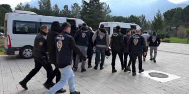 amasya-merkezli-10-ilde-yasa-disi-bahis-operasyonu-13-tutuklama-pS5dbDW3.jpg