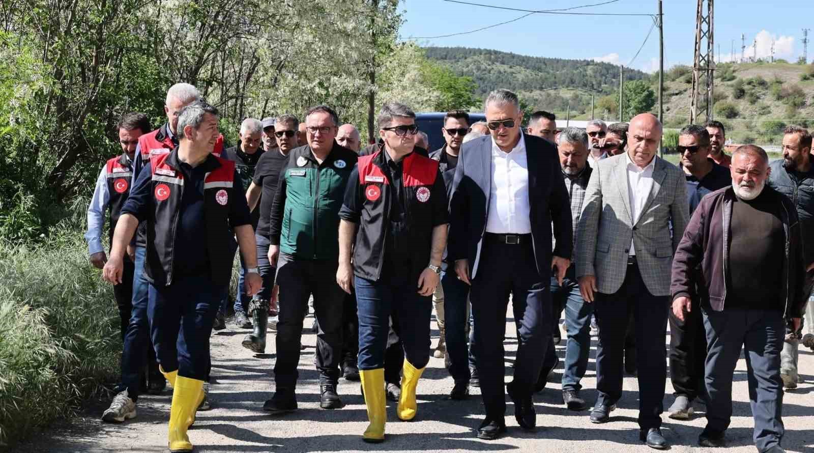 amasya valiligi acikladi taskinlardan 5 bin 850 dekar tarim alani zarar gordu 2 YZPk6Z3Z