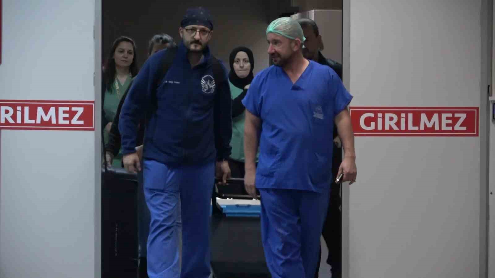 Amasya’da 19 yaşındaki gencin organları 6 hastaya umut oldu 5 amasyada 19 yasindaki gencin organlari 6 hastaya umut oldu 1