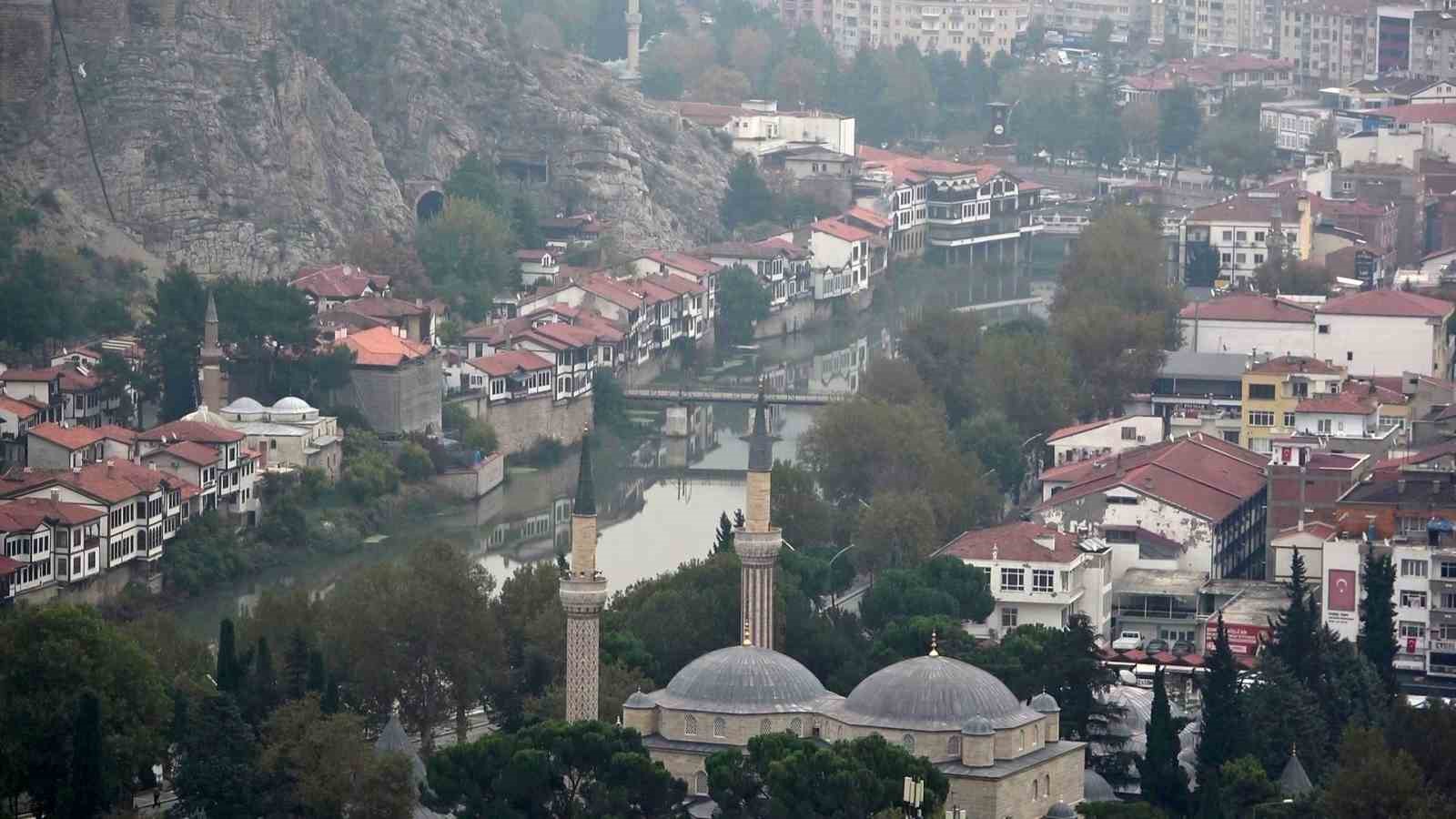 amasyada defineciler tunel kazdi polis ve muze yetkilileri inceleme baslatti 3