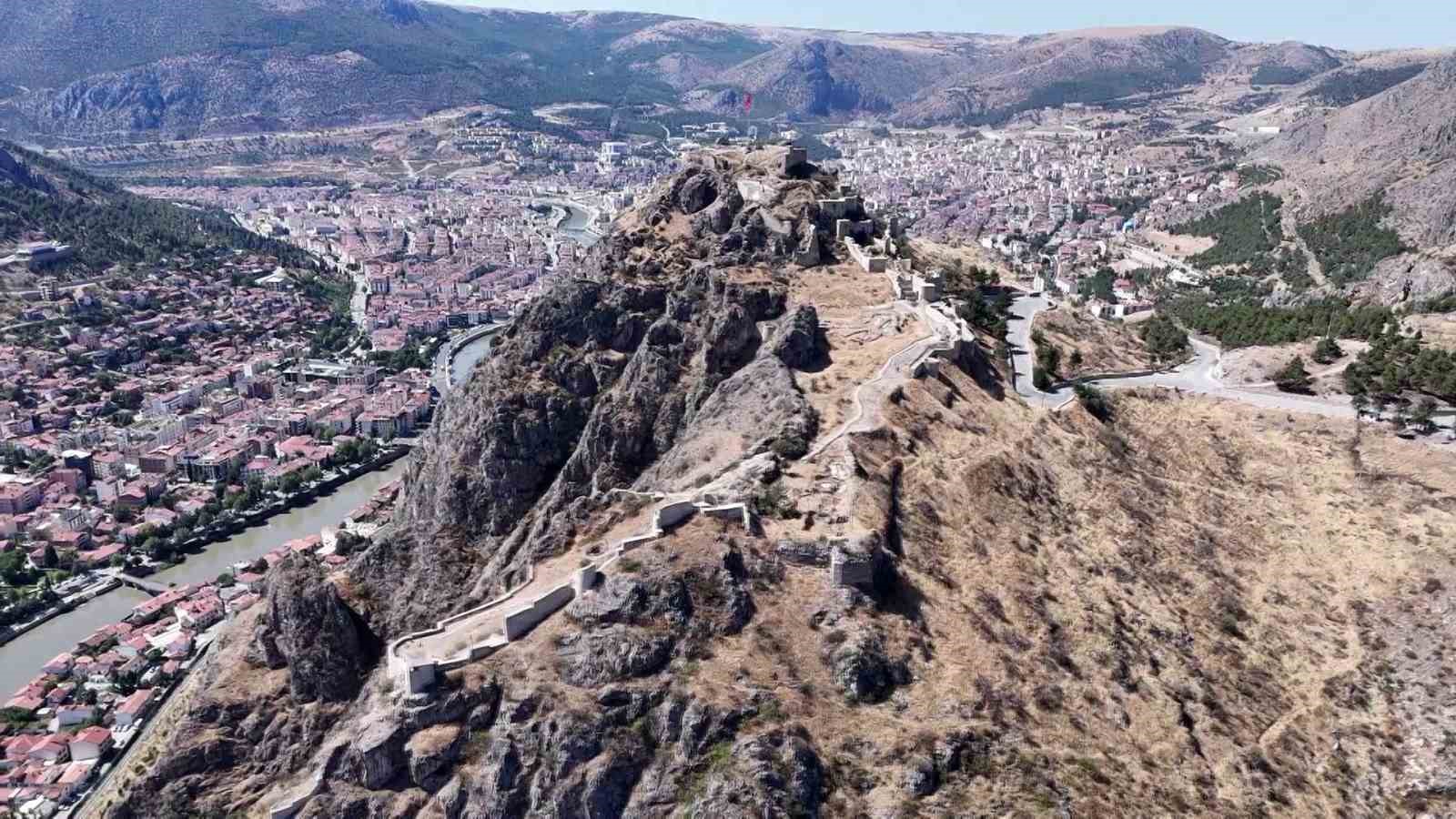 amasyada defineciler tunel kazdi polis ve muze yetkilileri inceleme baslatti 6
