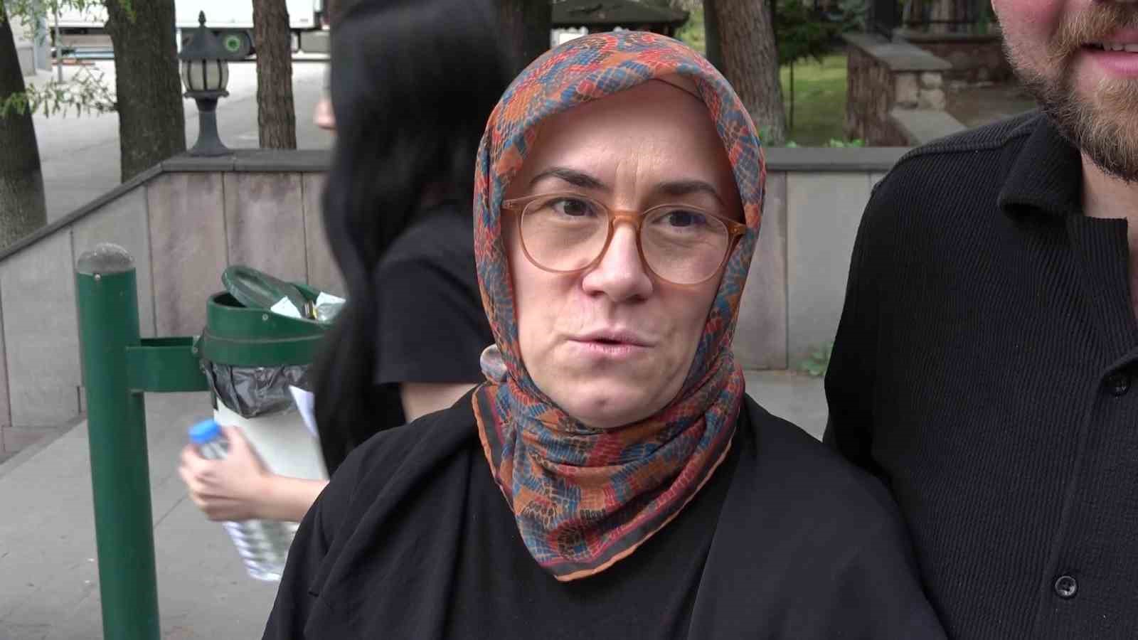 amasyada iki ogluyla birlikte yksye giren anne haydi anne dediler 1 ksivXbfH