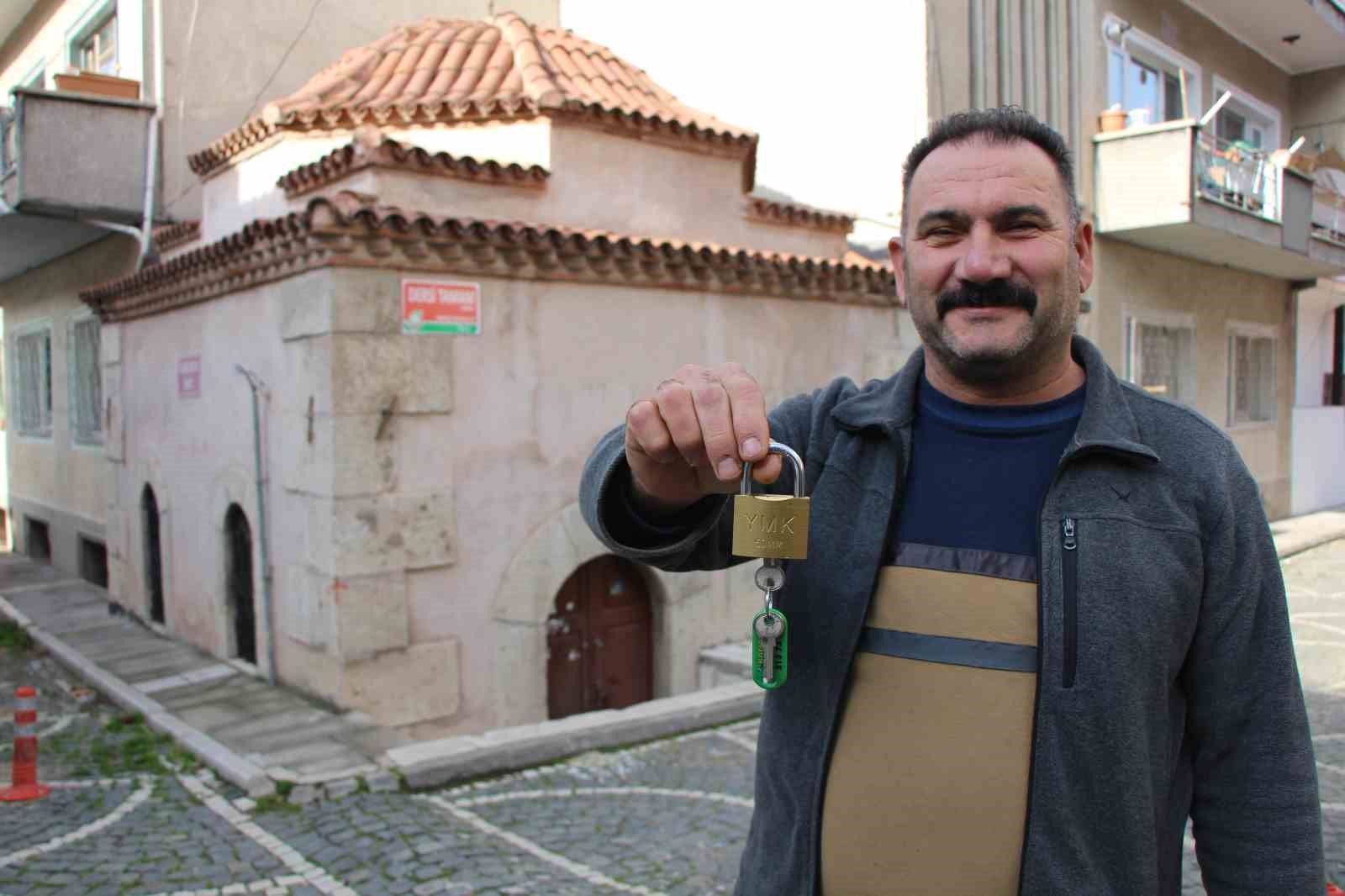 amasyada kapisina kilit vurulan 9 turbeden 5i yeniden ziyarete acildi 0 uLVANMnS