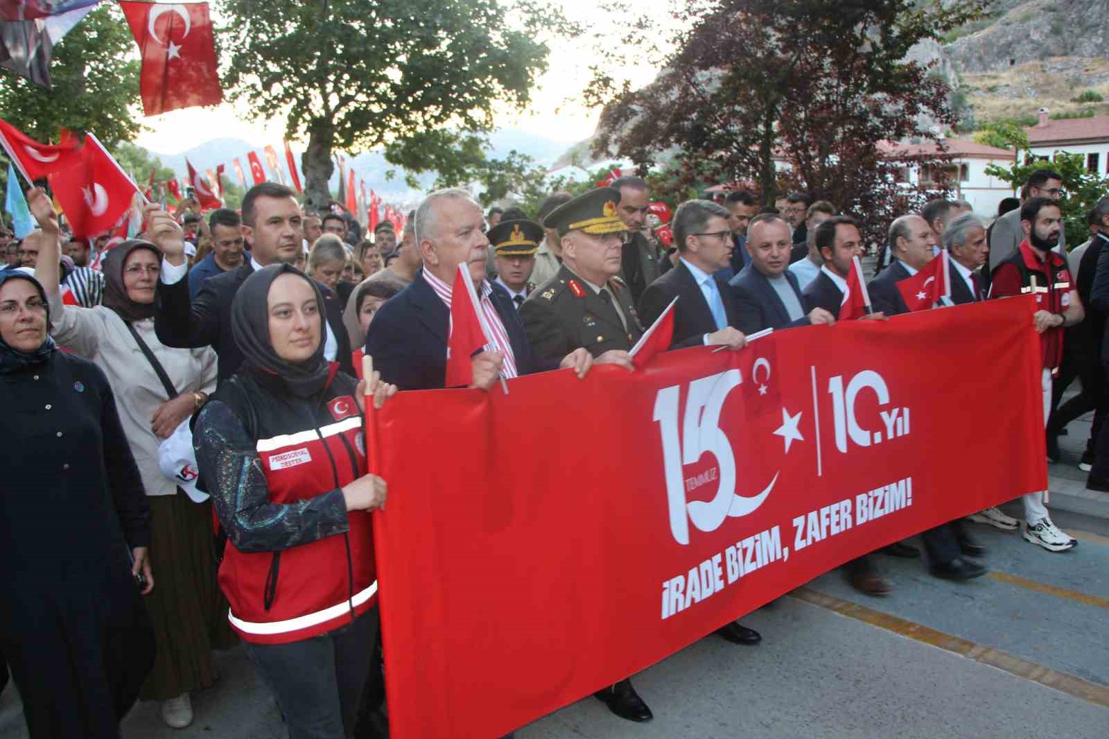 amasyada mehterli milli irade yuruyusu yapildi 2 ymA6eS8n