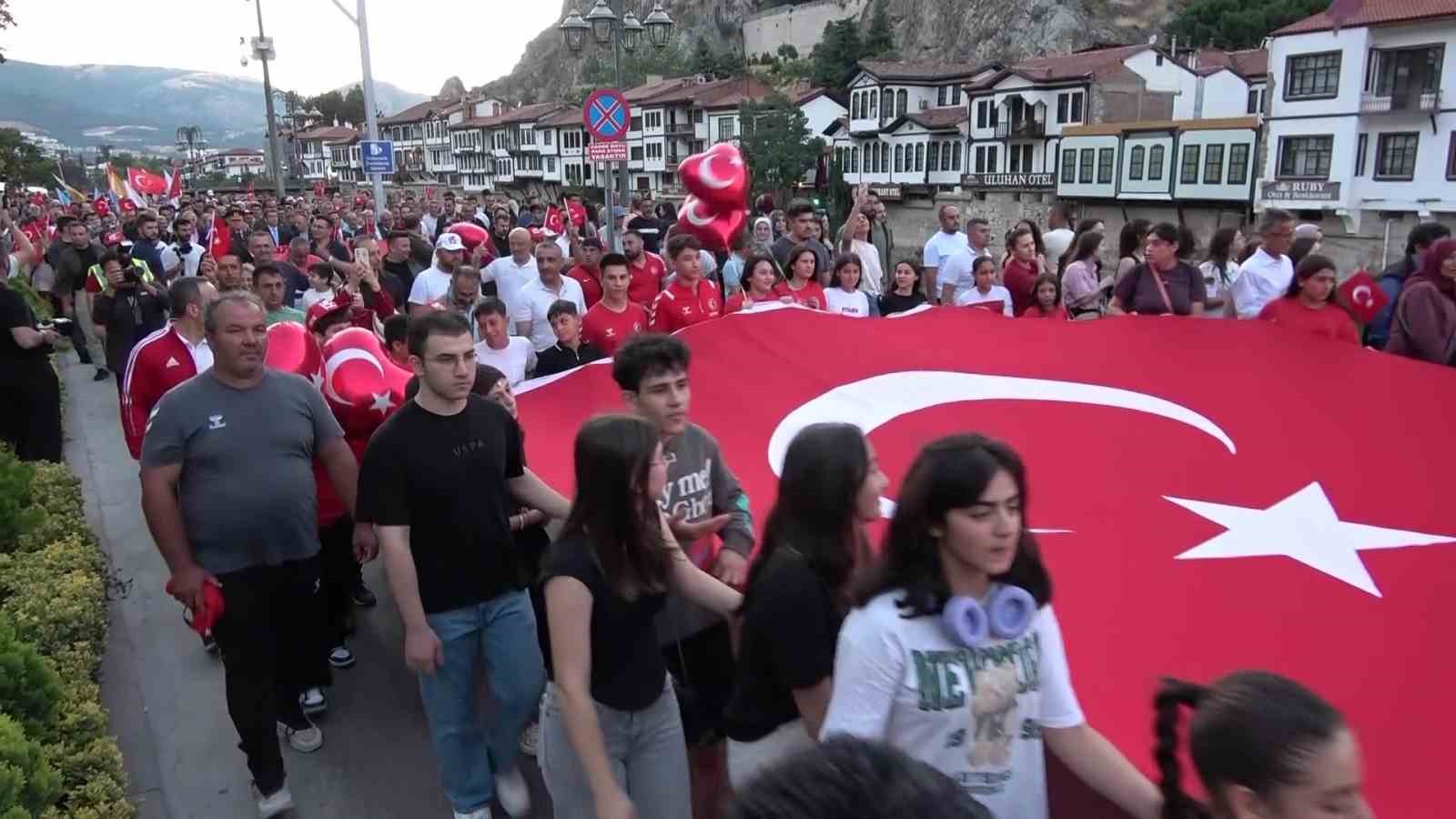 amasyada mehterli milli irade yuruyusu yapildi 4