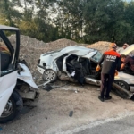 amasyada-otomobil-ile-minibus-carpisti-1-olu-3-yarali-qPBTNRD8.jpg