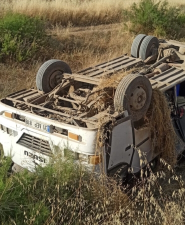 amasyada-tarim-iscilerini-tasiyan-midibus-devrildi-16-yarali-nd3IbeZQ.jpg