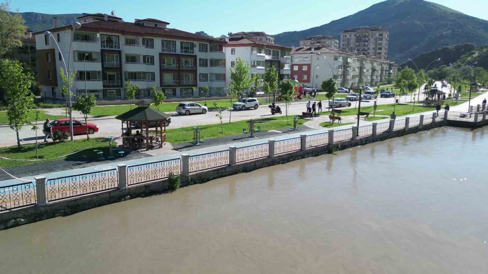 amasyada taskin alarmi okullar tatil edildi 0 pCtj7l4u