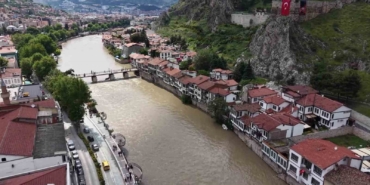 amasyada-taskin-durumu-masaya-yatirildi-asiri-yagis-gelmedigi-takdirde-almus-barajindan-gelen-su-yukunun-4neU4DcW.jpg