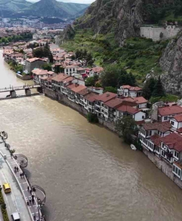 amasyada-taskin-durumu-masaya-yatirildi-asiri-yagis-gelmedigi-takdirde-almus-barajindan-gelen-su-yukunun-4neU4DcW.jpg