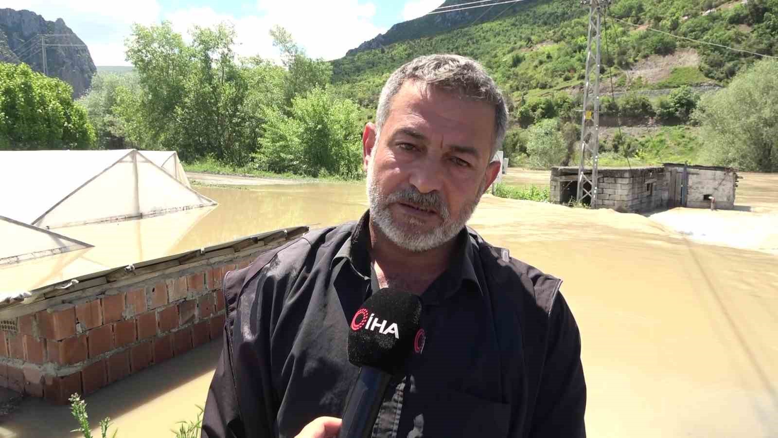 amasyada yesilirmak nehri tasti tarim arazileri sular altinda kaldi 10 bugcKVUe