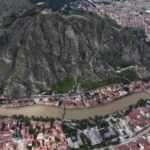 amasyanin-asirlara-meydan-okuyan-tas-kopruleri-VINLk2vZ.jpg
