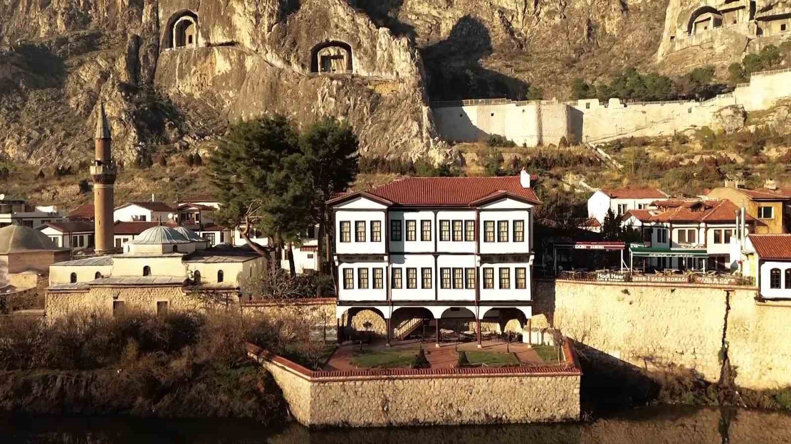 Amasya’nın dünya mirası Harşena Dağı ve Yalıboyu Evleri’ne yeni sistem ışıklandırma: "En güzelini yapacağız" 9 amasyanin dunya mirasi harsena dagi ve yaliboyu evlerine yeni sistem isiklandirma en guzelini yapacagiz cQ5FPT6a