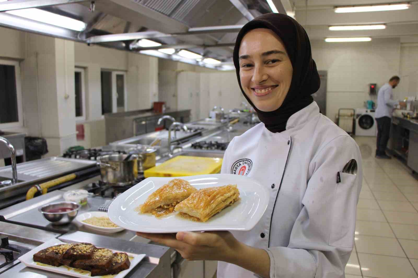 amasyanin yeni lezzeti elmali baklava 0 5vXpfXVD