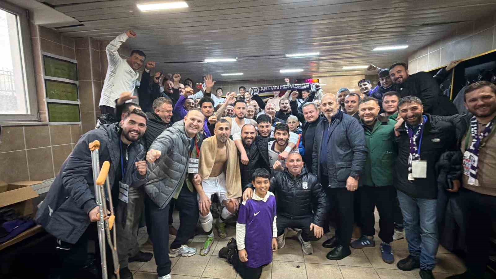 amator macta ilginc goruntuler taraftarlar kamyon kasasinda maca gitti 5 srTUsguI