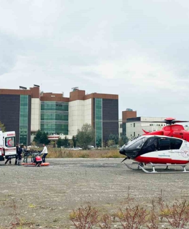 ambulans-helikopter-kalp-pili-ihtiyaci-olan-hastaya-umut-oldu-WtrWCl6w.jpg