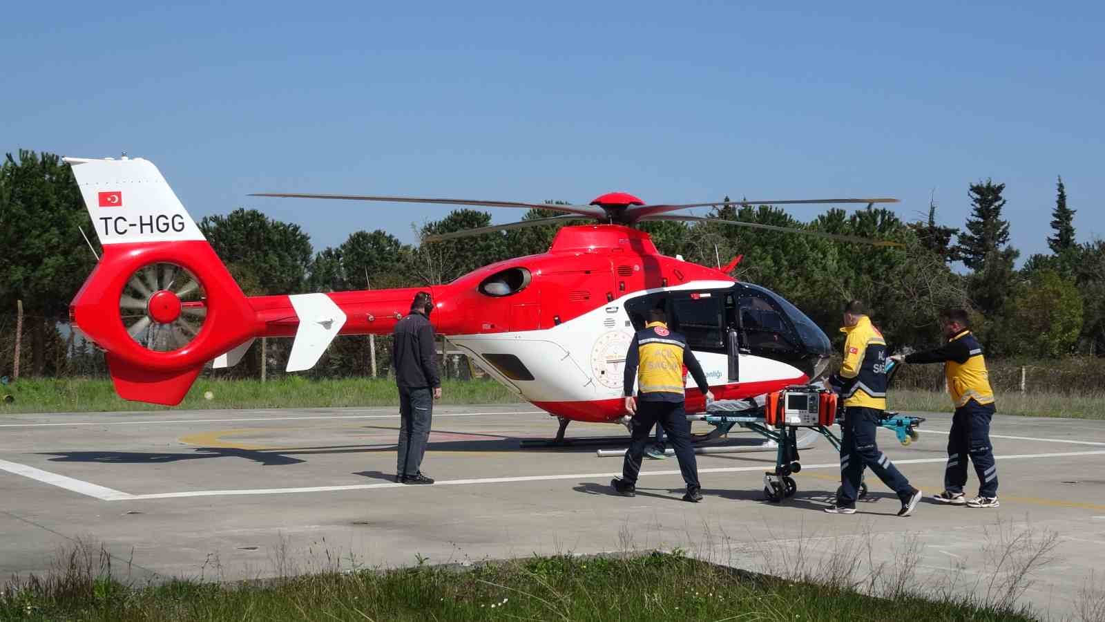 ambulans helikopter zamanla yaristi kalp krizi geciren hasta hayata tutundu 2 lMg8wXHX