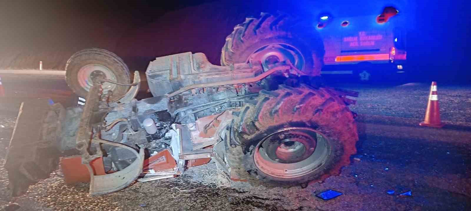 ambulans traktore arkadan carpti 4 yarali 6 fiE3b9yY