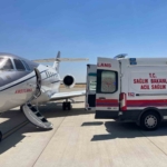 ambulans-ucak-14-gunluk-bebek-icin-mardinden-havalandi-shXrdzJI.jpg