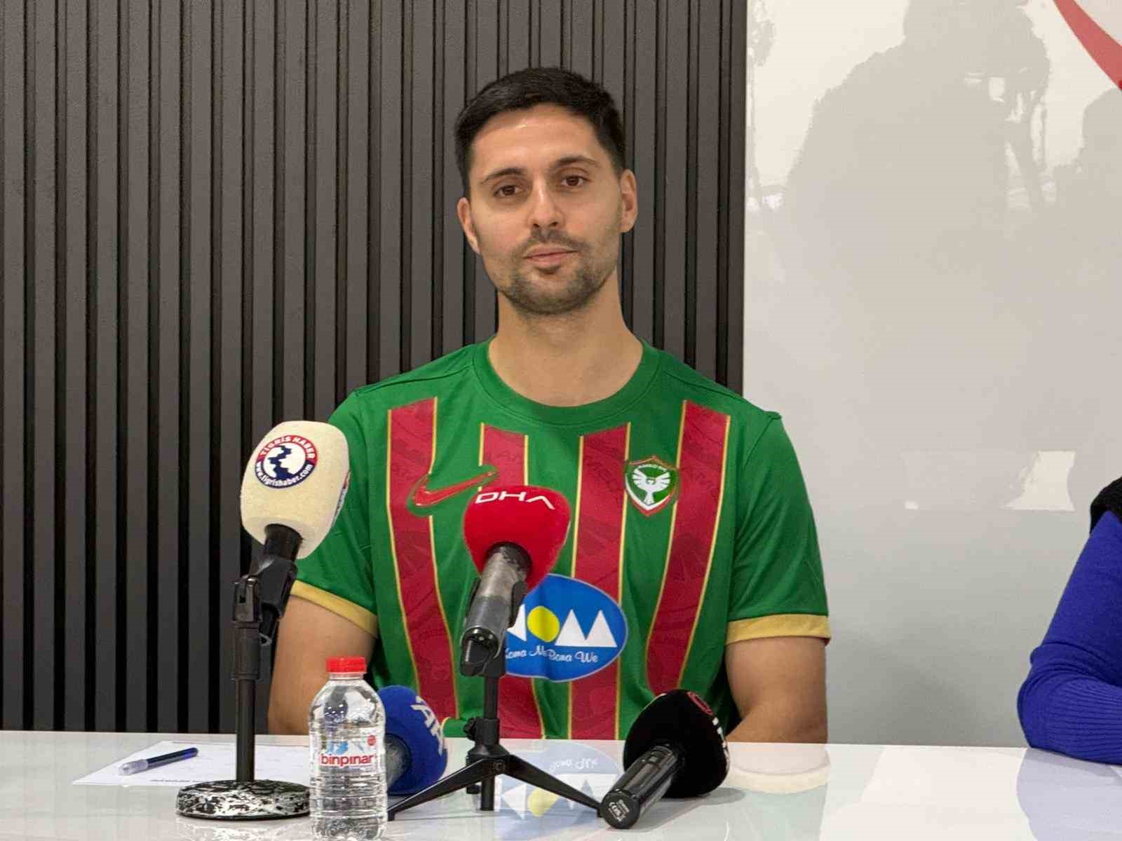 amed sportif faaliyetler tarkan serbesti kadrosuna katti 2 bks64lK2