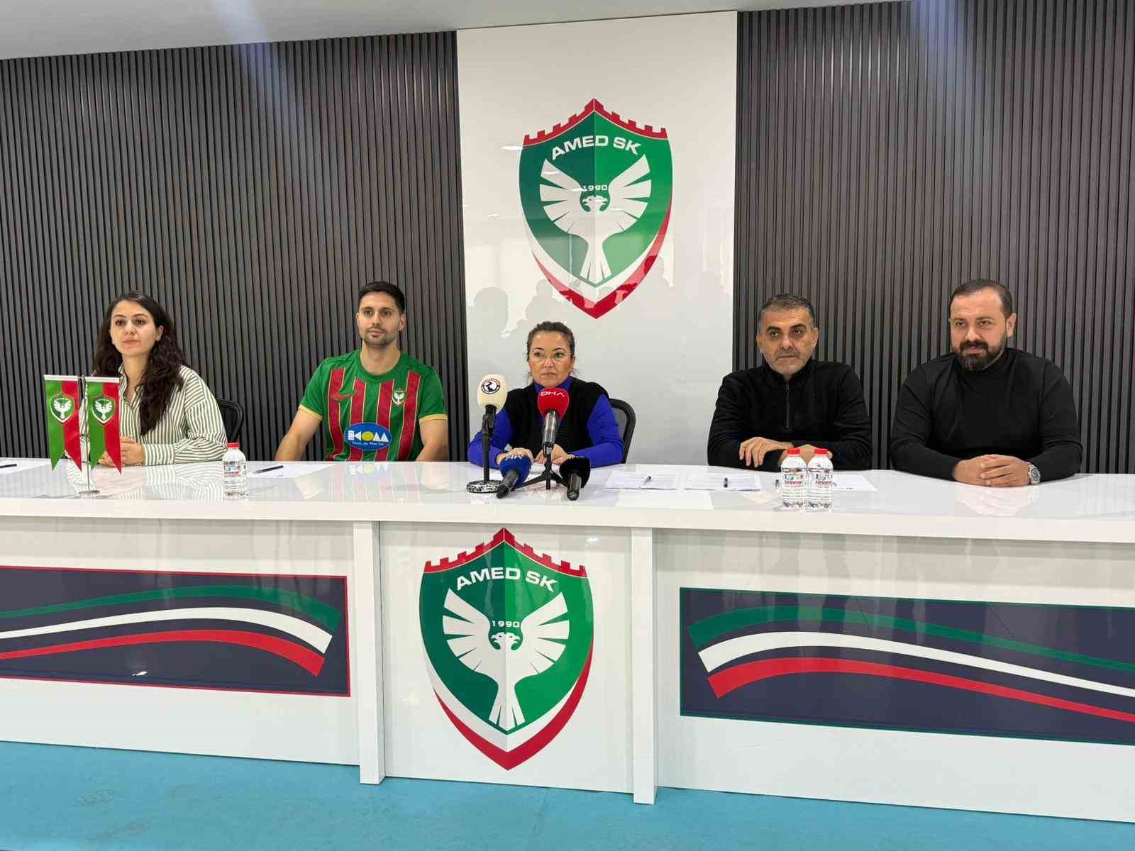 amed sportif faaliyetler tarkan serbesti kadrosuna katti 4 XadVFJqh