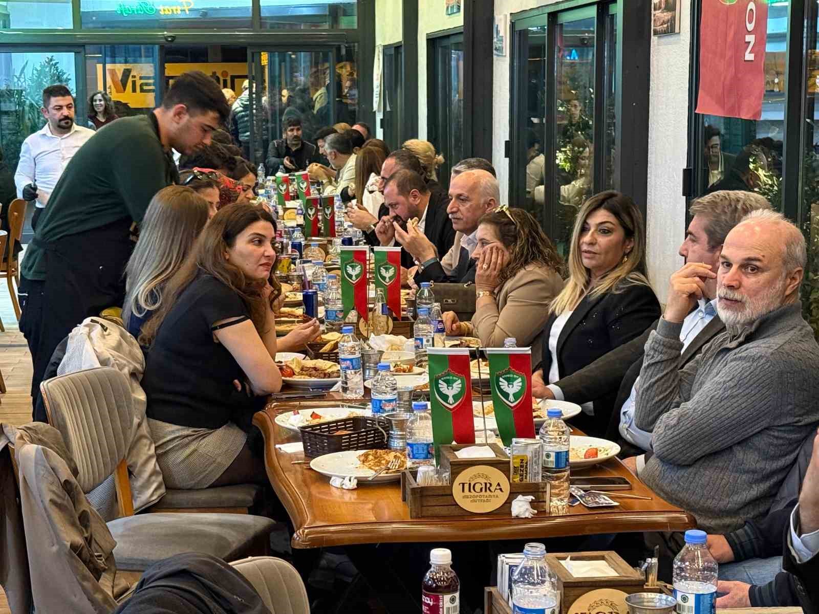 amed sportif faaliyetlerden sampiyonluk yemegi 4 jl9I5zPF