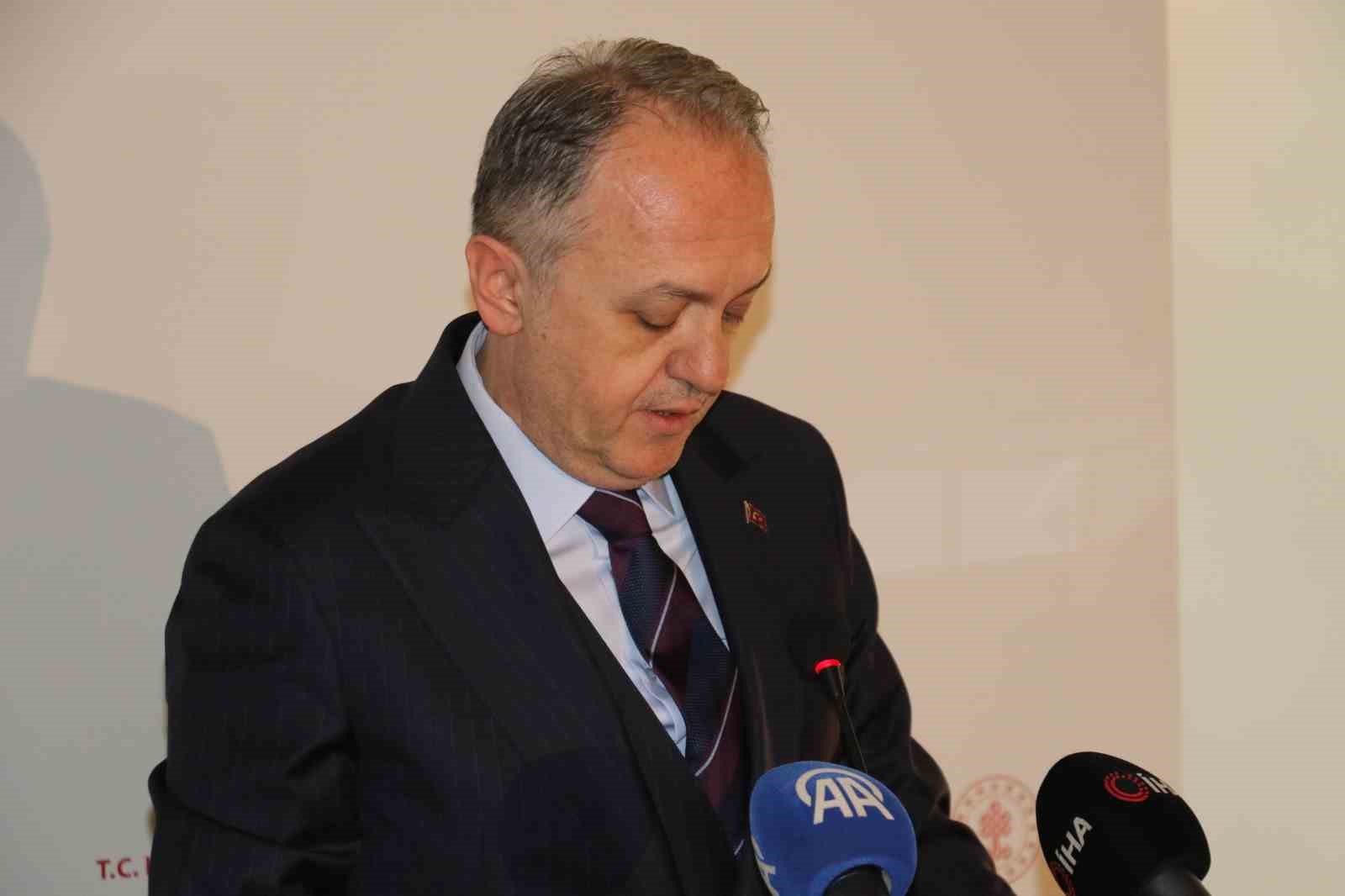amharca dilinde kaleme alinmis tarihi eser etiyopyaya iade edildi 4 znr84RKW