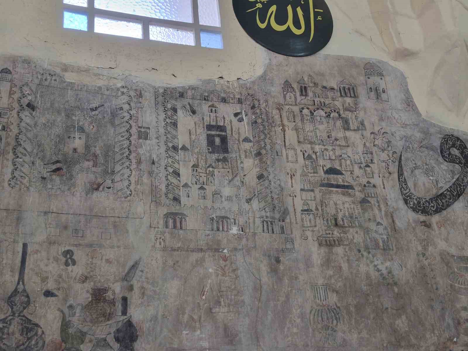 anadolu topraklarinin ilk kabe minyaturu 752 yasindaki bu camide 3 93uh8fPh
