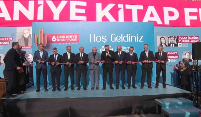 anadolu-yakasinin-en-buyuk-kitap-fuari-kapilarini-umraniyede-kitapseverlere-acti-z1kvwUR5.jpg