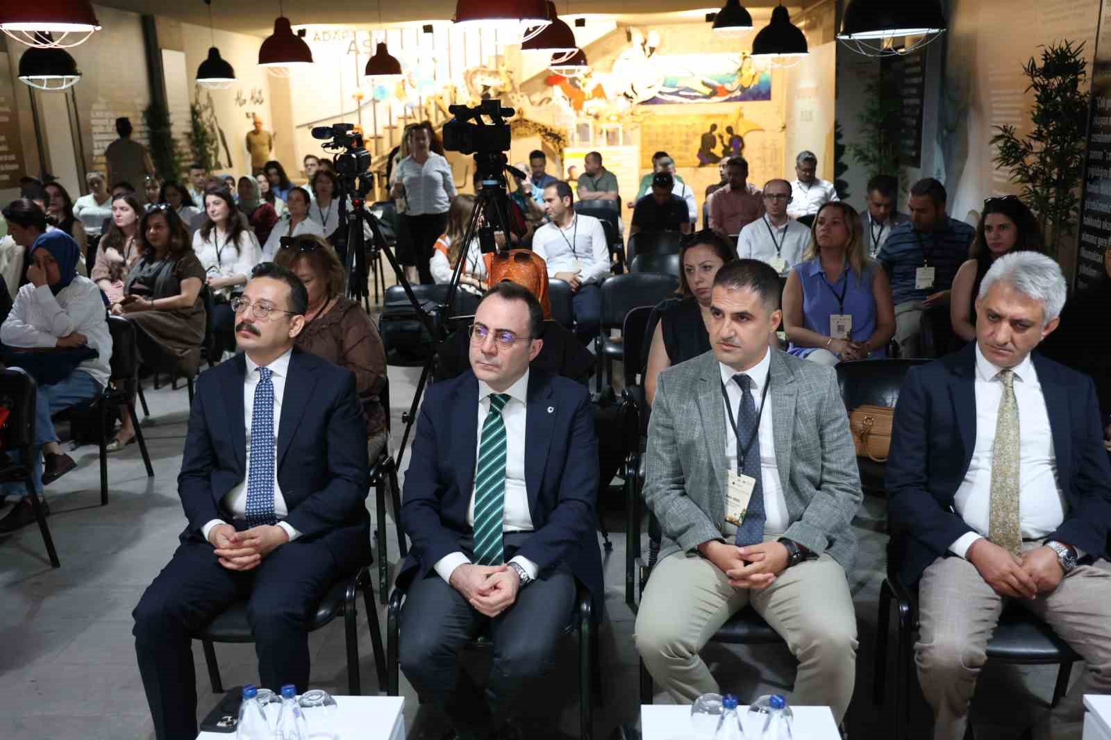 Anadoludakiler Kooperatifçilik Kampı Kapadokya Üniversitesi’nde başladı 5 anadoludakiler kooperatifcilik kampi kapadokya universitesinde basladi 1 Wz71Apkv